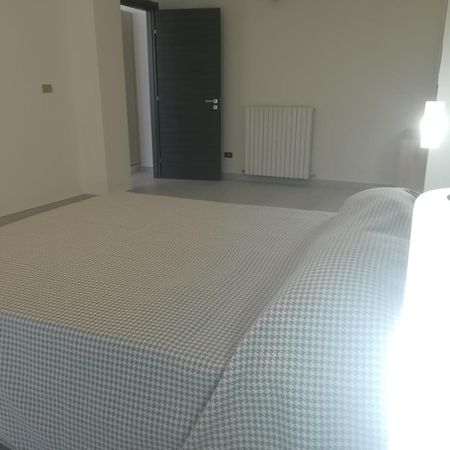 Home Mazzei Piazza Bilotti Cosenza Kamer foto