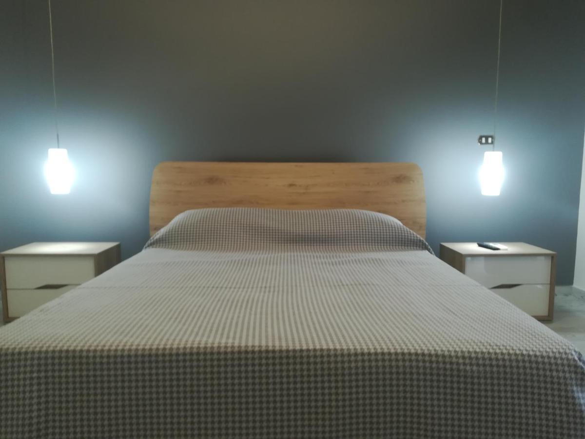 Home Mazzei Piazza Bilotti Cosenza Kamer foto