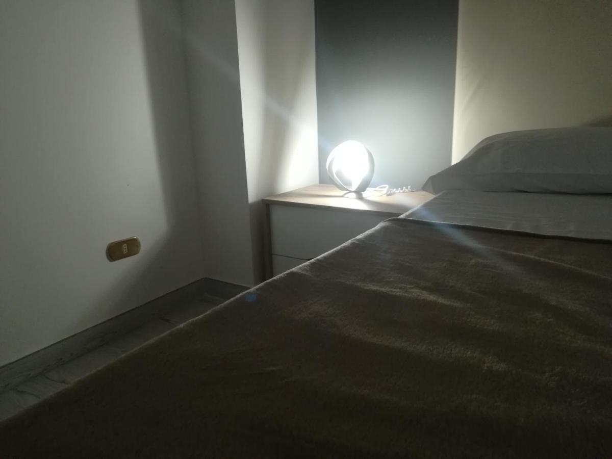 Home Mazzei Piazza Bilotti Cosenza Kamer foto