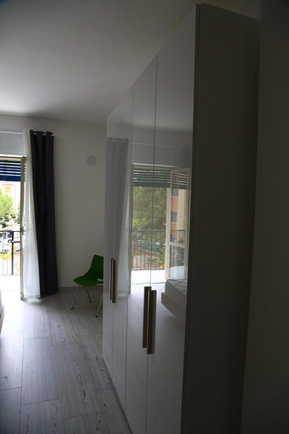 Home Mazzei Piazza Bilotti Cosenza Kamer foto