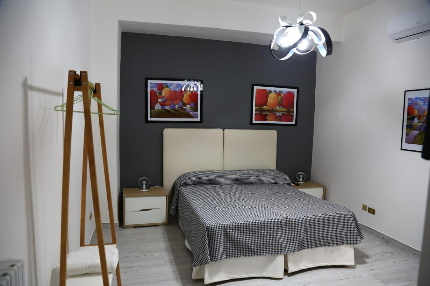 Home Mazzei Piazza Bilotti Cosenza Kamer foto
